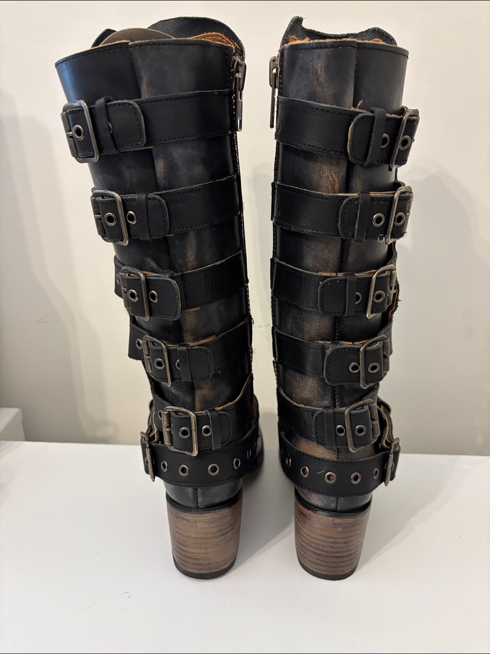 Freebird Black Tall Leather Riding Boots with Studded Strap No Box has felt bags - Picture 3 of 4